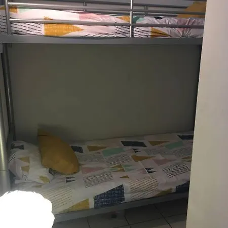 דירה A 50m De La *